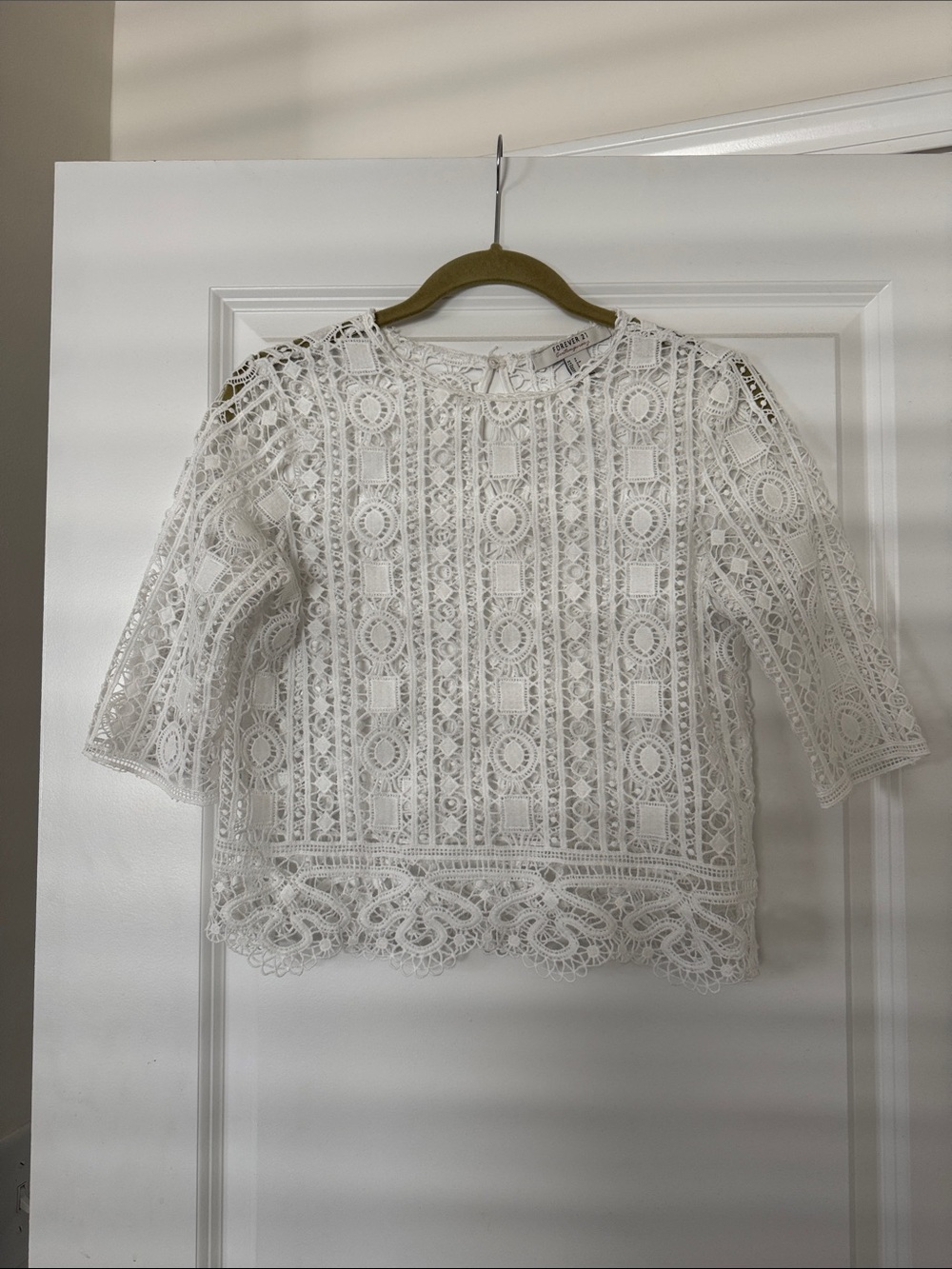 (3/$15) Forever 21 Crochet Top See Throguh- Size Small